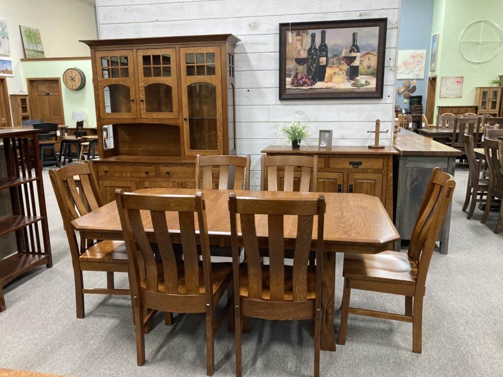 Custom Dining Room Setting